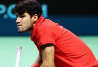 Número 1 do mundo, Alcaraz desiste da Copa Davis após sofrer lesão na coxa