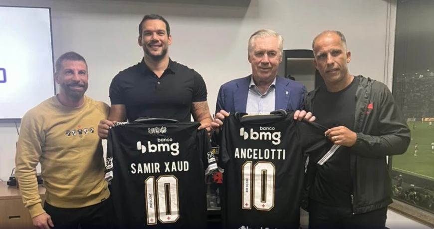 Ancelotti e Samir Xaud assistem jogo em São Januário