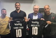 Ancelotti e Presidente da CBF assistem à Vasco x São Paulo, em São Januário