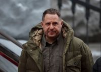 Braço direito de Zelensky renuncia após ser alvo de operação anticorrupção