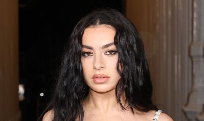 "The Moment": por trás do filme de Charli XCX