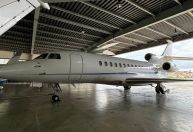 Avião, carros, obra de arte e joias: veja itens apreendidos do Banco Master