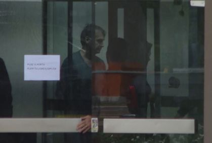 Moraes pede que PF se manifeste sobre barulho na cela de Bolsonaro