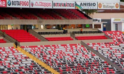 Torcedor do Botafogo-SP passa mal e morre na arquibancada do estádio