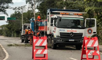 Rio tem domingo com chuva fraca e ventos moderados após ciclone