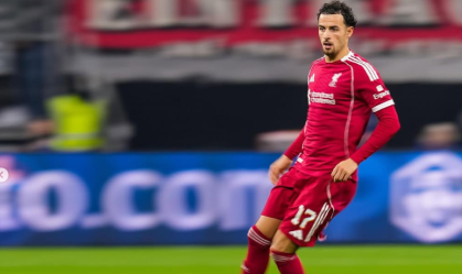 Jones desabafa após nova derrota e diz que o Liverpool "está na m***"