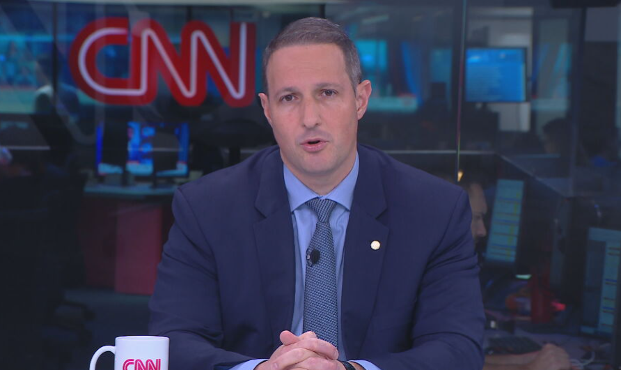 Derrite à CNN