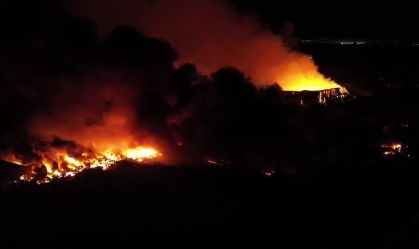 Vídeo: Veja incêndio após explosão em parque industrial da Argentina