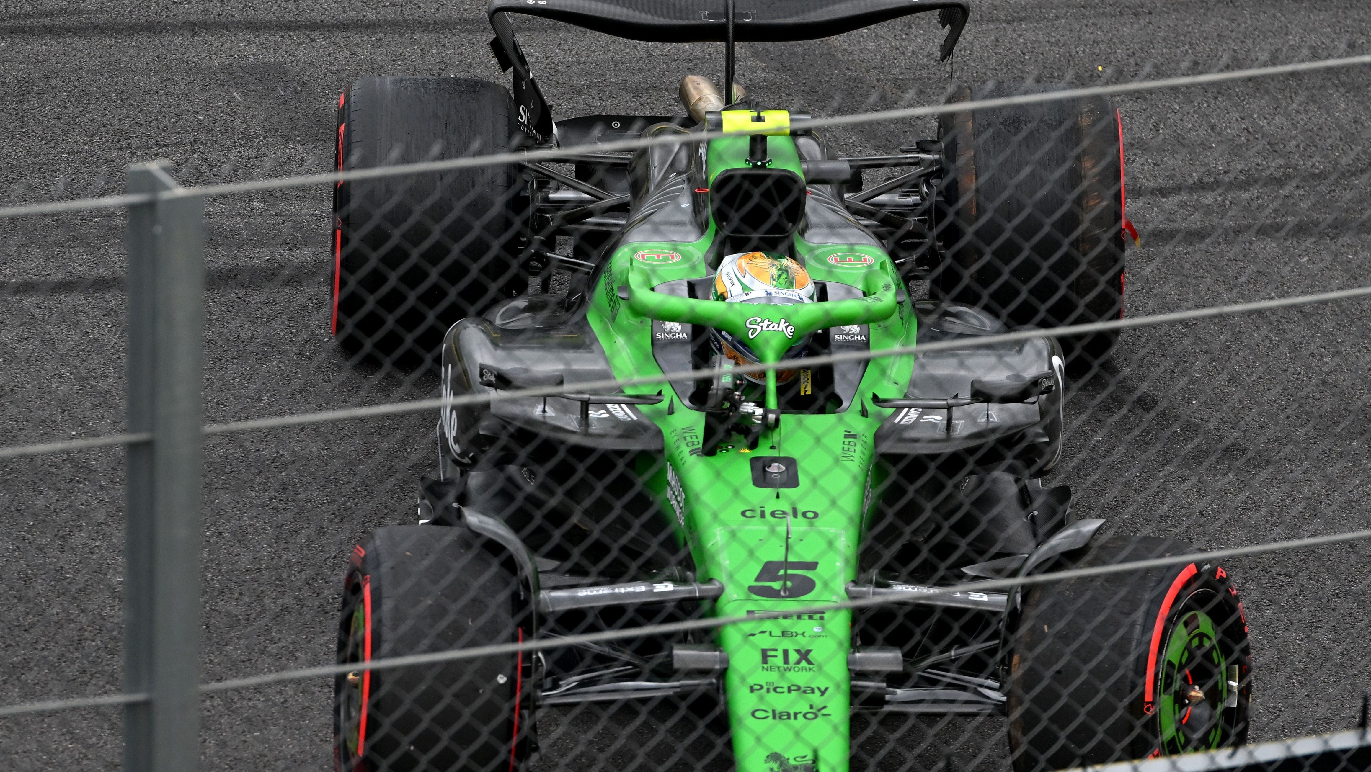 Gabriel Bortoleto bate e abandona GP de São Paulo na 1ª volta