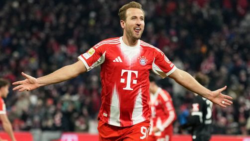 Harry Kane marcou um dos gols da goleada do Bayern