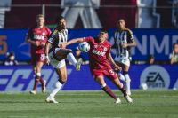 Atlético-MG ou Lanús? Vote em quem será o campeão da Sul-Americana 2025