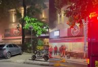 Bombeiros controlam princípio de incêndio no Braseiro da Gávea (RJ)