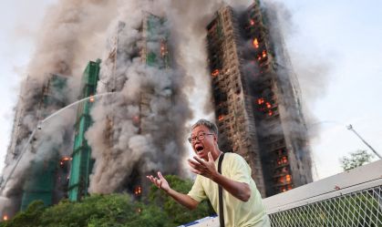 Autoridades anticorrupção investigarão incêndio em Hong Kong