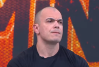 Mano: "Corinthians ficar sem uniforme contra o Fluminense é um papelão"