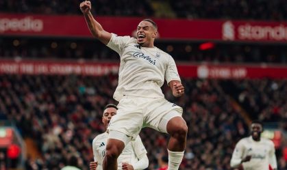 Com gol de Murillo, Forest surpreende e vence o Liverpool em Anfield