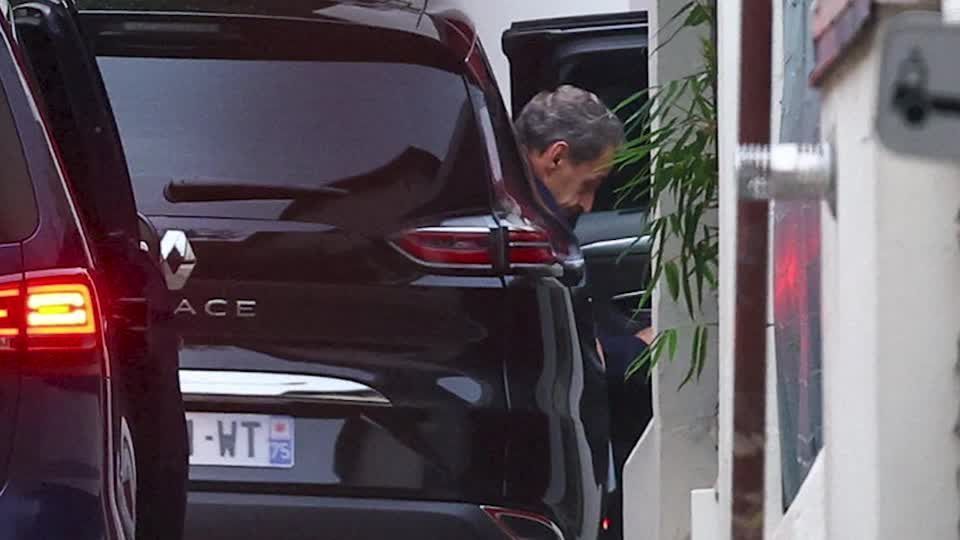 Nicolas Sarkozy é solto da prisão em Paris e aguardará recurso em liberdade