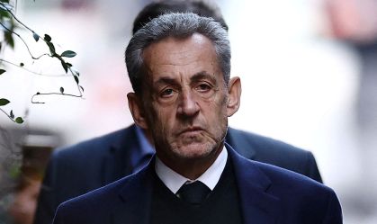 Ex-presidente da França Sarkozy comeu apenas iogurte na prisão, diz revista