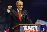 José Kast, líder eleito no Chile, apoia intervenção americana na Venezuela