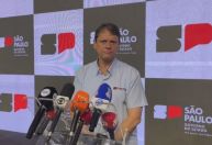 Tarcísio diz que Bolsonaro estava "fora de si" ao danificar tornozeleira