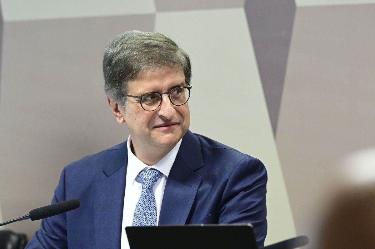 PGR defende manter sigilo de visitas de Vorcaro e Viviane Moraes ao Senado