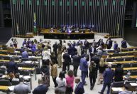 Câmara aprova pena maior para mineração ilegal em terras indígenas