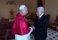 Presidente palestino Mahmoud Abbas se reúne com papa Leão no Vaticano