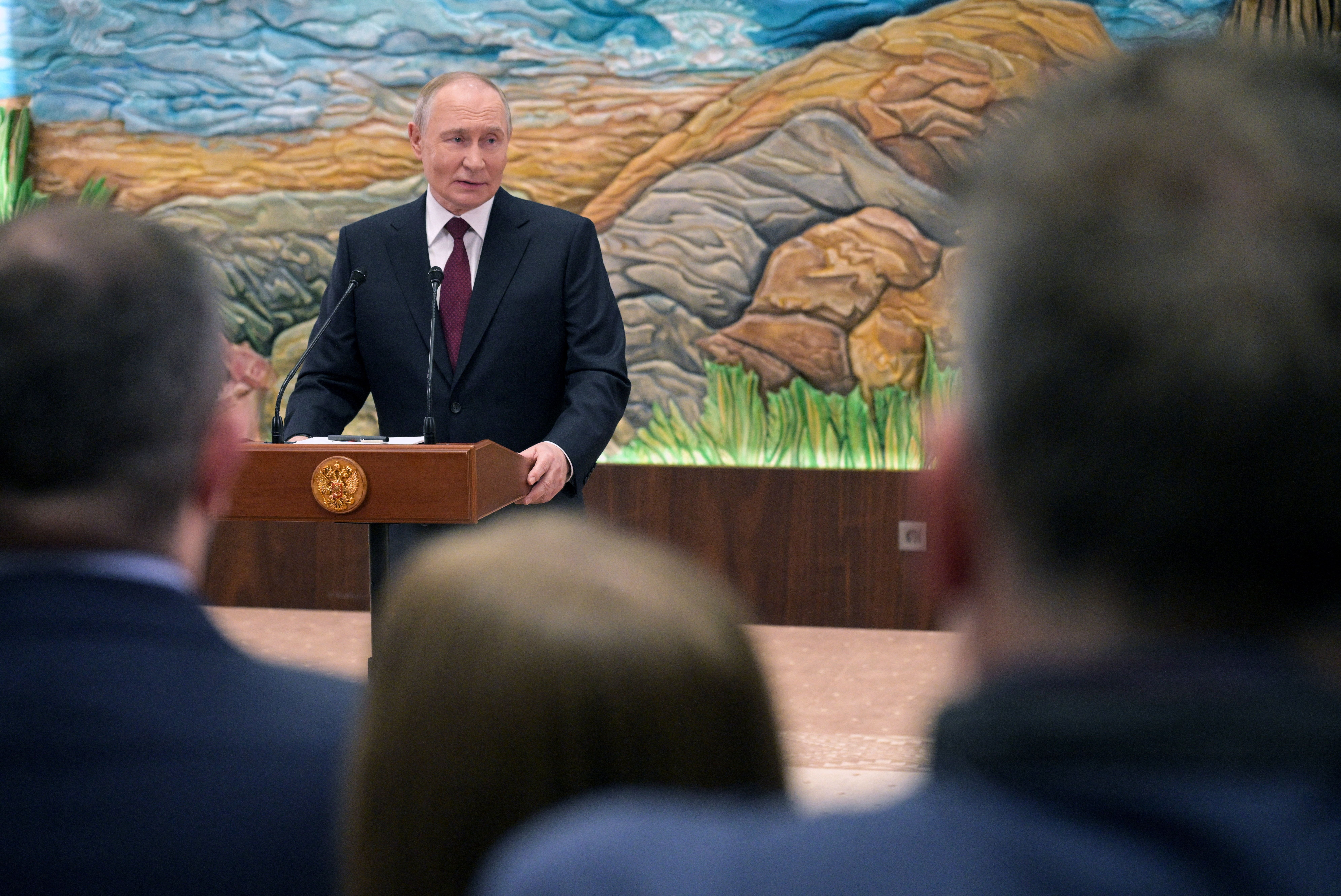 Presidente russo Vladimir Putin em Bishkek