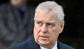 Ex-príncipe Andrew é preso por suspeita de conduta imprópria