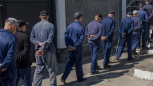 Entenda como a Rússia suborna estrangeiros para lutar na guerra da Ucrânia