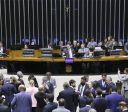 Congresso trava projetos que atendem decisão de Dino sobre supersalários