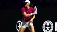 Eliminada do WTA Finals, Swiatek fala em “karma” após temporada irregular