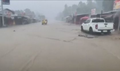 Tempestade tropical força retiradas de casa ao se aproximar das Filipinas