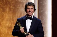 Tom Cruise ganha Oscar honorário; veja declaração de amor ao cinema do ator