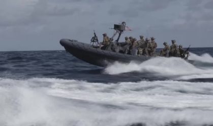 Análise: Ataques dos EUA no Caribe configuram crimes de guerra?