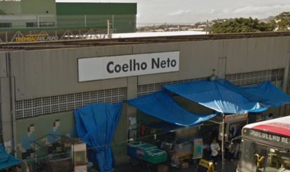 Ventania derruba parte do muro de estação de metrô no Rio