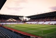 Aston Villa x Manchester United: horário e onde assistir ao jogo do Inglês