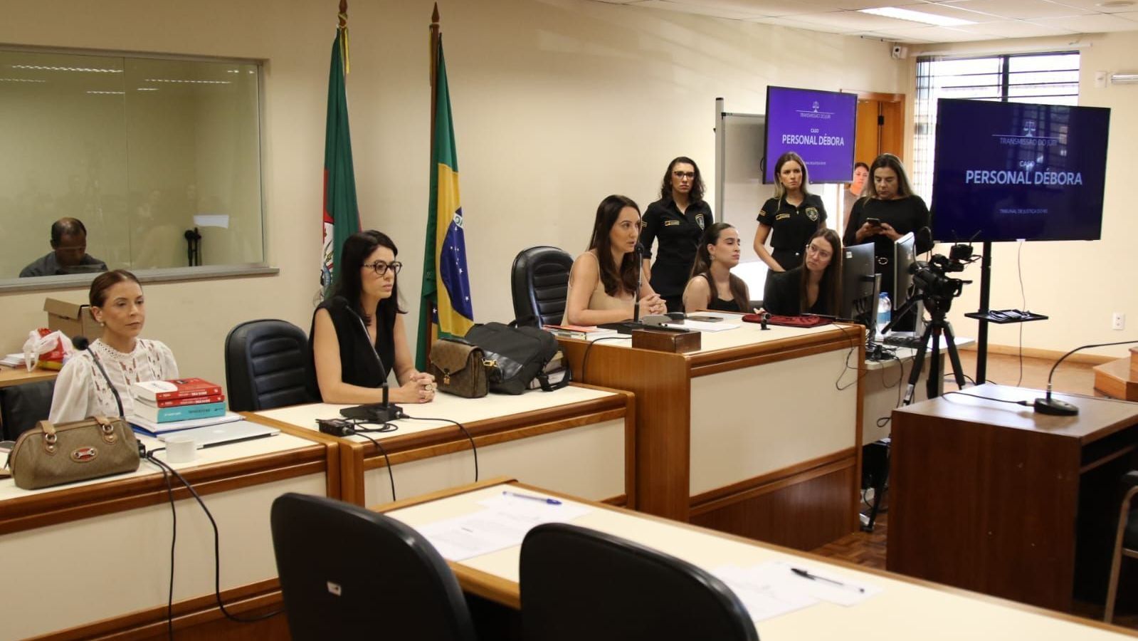 O júri do homem acusado pela morte de Débora Michels Rodrigues da Silva foi cancelado