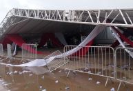 Temporal derruba estrutura de festa universitária em SP e deixa vítimas