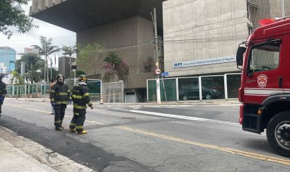 PM e Bombeiros esvaziam prédio do MPF por "artefato suspeito" em SP