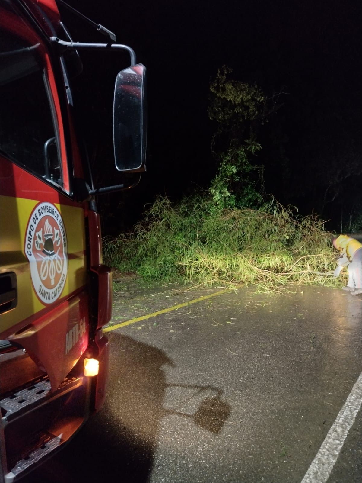 Litoral Sul e Grande Florianópolis são as regiões com alerta vermelho • Reprodução/ Corpo de Bombeiros Santa Catarina