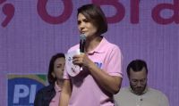 Michelle Bolsonaro diz que Lula "fica ao lado do crime" e "abandona vítima"