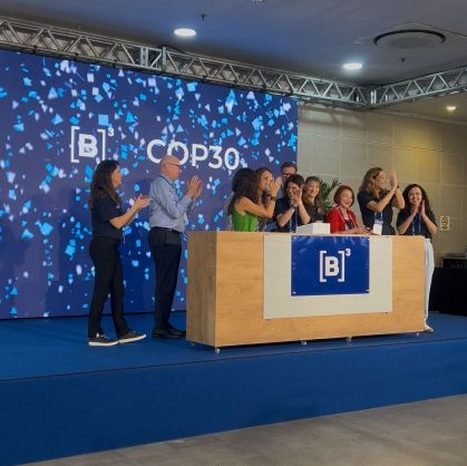 Bolsa de valores abre pregão em Belém durante COP30