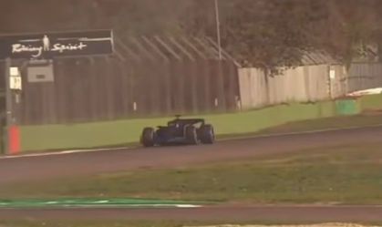 De volta à F1, Sergio Pérez faz teste com carro da Ferrari