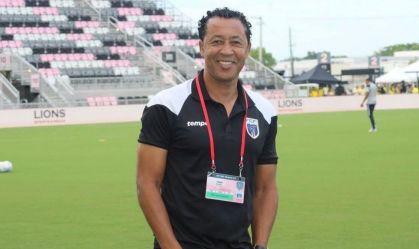 Conquista de vaga inédita para a Copa rendeu prêmio para Bubista Brito