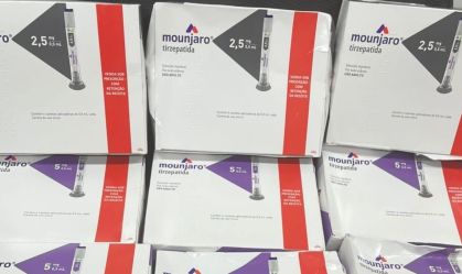 Idosa é presa com 27 caixas de canetas emagrecedoras roubadas em Salvador