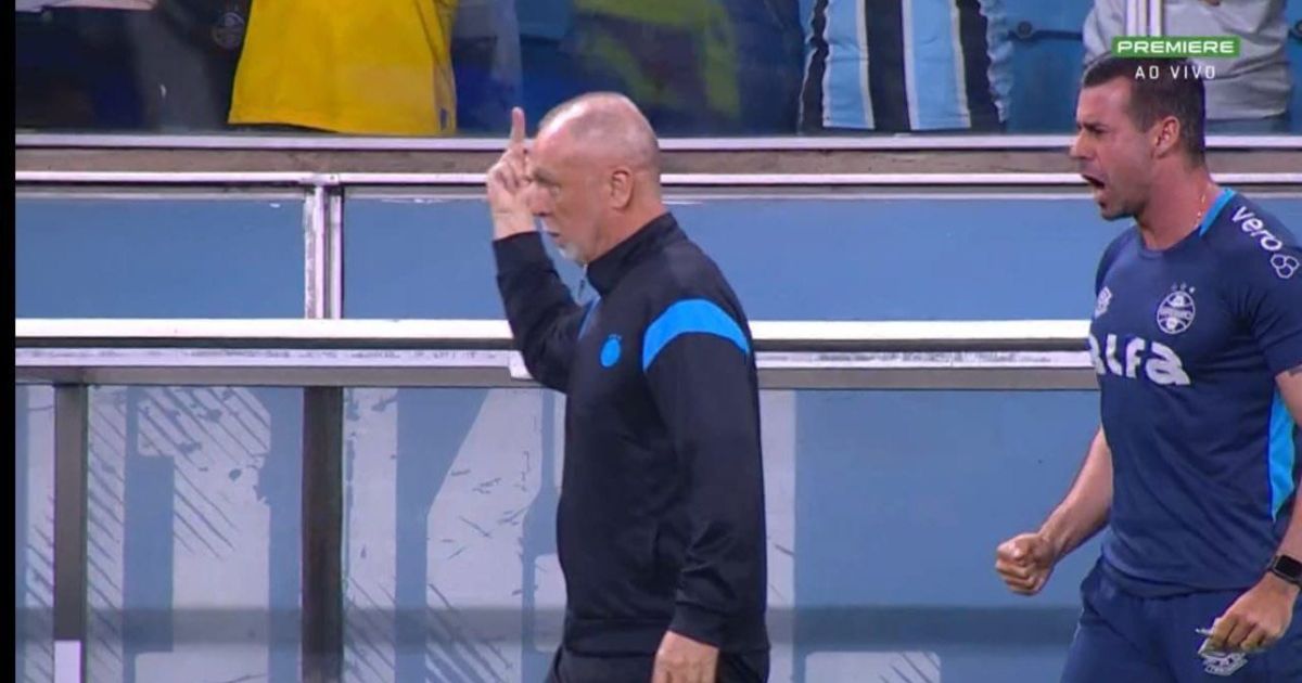 Mano Menezes mostra dedo do meio para a torcida do Grêmio; veja | CNN ...