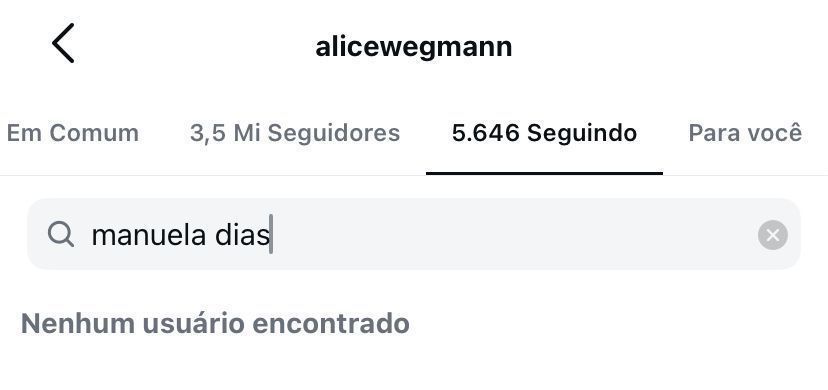 Alice Wegmann deixa de seguir Manuela Dias • Instagram/Alice Wegmann