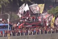 AeroFla: torcida faz a festa em embarque do time para final da Libertadores