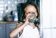 Flúor na água não afeta cognição de crianças, diz novo estudo