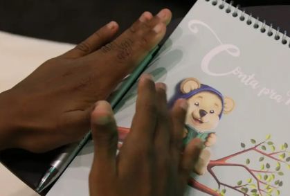 Analfabetismo entre pessoas idosas negras cai em 11 anos